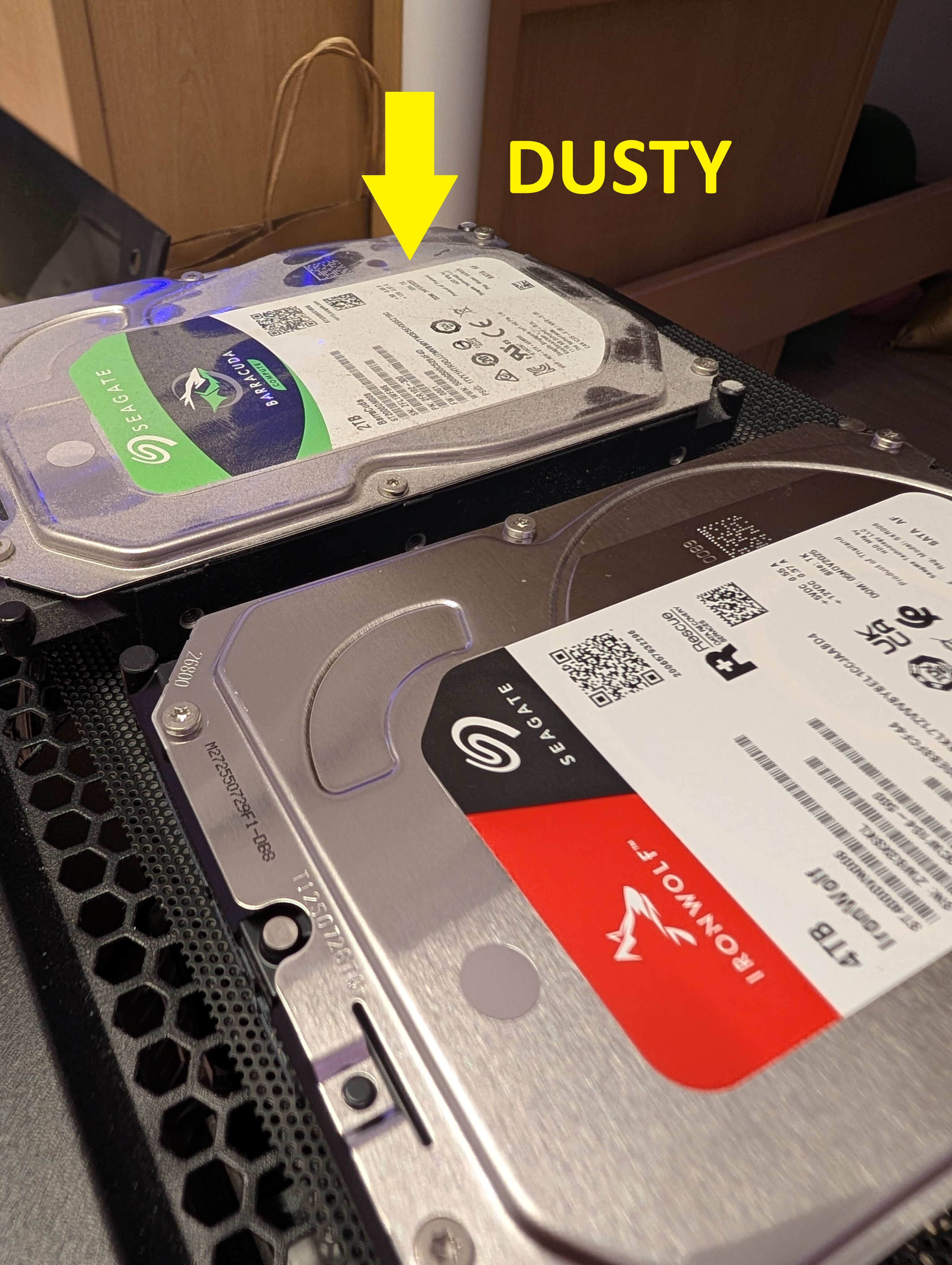 Hard Disk 1 New 1 Dusty